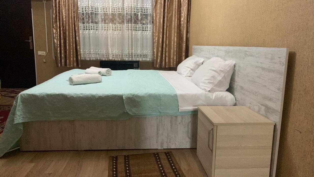 Hostel Saba Kutaisi Ngoại thất bức ảnh