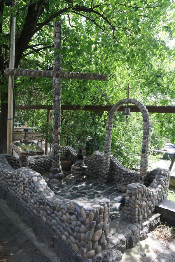 Hostel Saba Kutaisi Ngoại thất bức ảnh